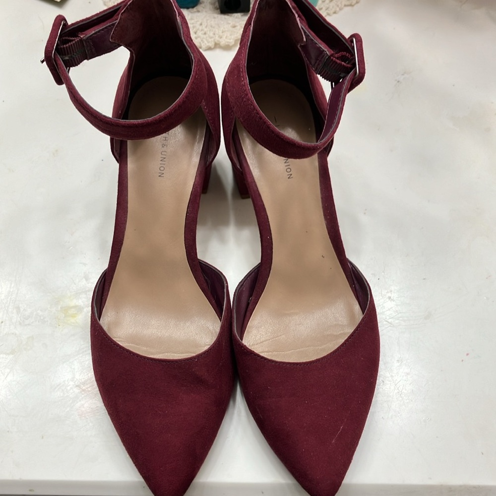 Ladies shoes - Picture 2 of 8